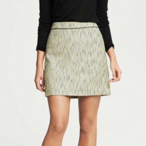 Banana Republic Tweed Mini Pencil Skirt - Picture 1 of 13